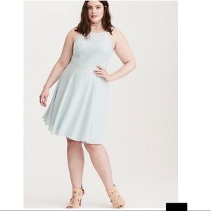 ✨Torrid✨halter dress